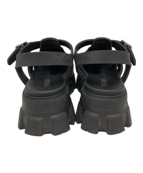 PRADA（プラダ）PRADA (プラダ) モノリス ラバー サンダル ブラック サイズ:SIZE 37の古着・服飾アイテム