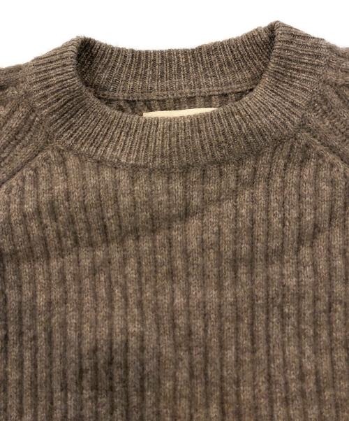 yokosakamoto（ヨウコサカモト）YOKOSAKAMOTO (ヨウコサカモト) ケーブルニット ブラウン サイズ:SIZE Mの古着・服飾アイテム