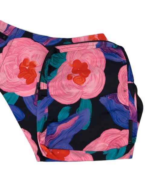 ISSEY MIYAKE（イッセイミヤケ）ISSEY MIYAKE (イッセイミヤケ) パッカブルフラワープリント2WAYパンツ ピンク サイズ:2の古着・服飾アイテム