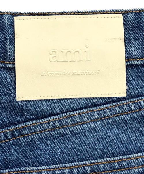 AMI Alexandre Mattiussi（アミアレクサンドルマテュッシ）AMI Alexandre Mattiussi (アミアレクサンドルマテュッシ) ルーズフィットデニムパンツ ブルー サイズ:SIZE 28の古着・服飾アイテム