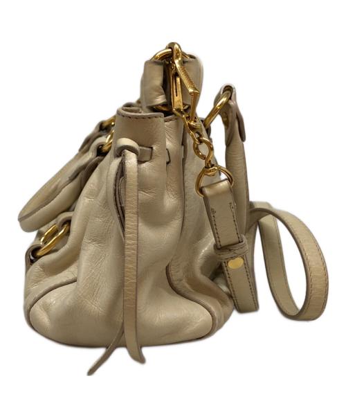 MIU MIU（ミュウミュウ）MIU MIU (ミュウミュウ) 2WAYショルダーバッグ ベージュの古着・服飾アイテム