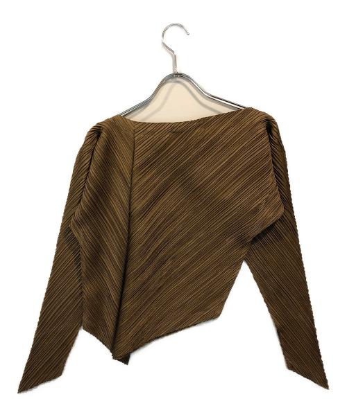 ISSEY MIYAKE（イッセイミヤケ）ISSEY MIYAKE (イッセイミヤケ) プリーツデザインカットソー ベージュ サイズ:Mの古着・服飾アイテム