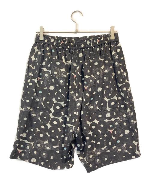 HERALBONY（ヘラルボニー）HERALBONY (ヘラルボニー) リラックスハーフパンツ「（無題）（丸）」 ブラック サイズ:SIZE SMの古着・服飾アイテム