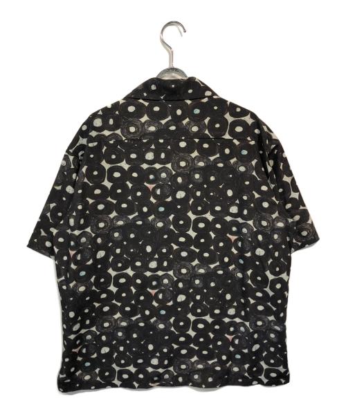 HERALBONY（ヘラルボニー）HERALBONY (ヘラルボニー) オープンカラーシャツ「（無題）（丸）」 ブラック サイズ:Freeの古着・服飾アイテム