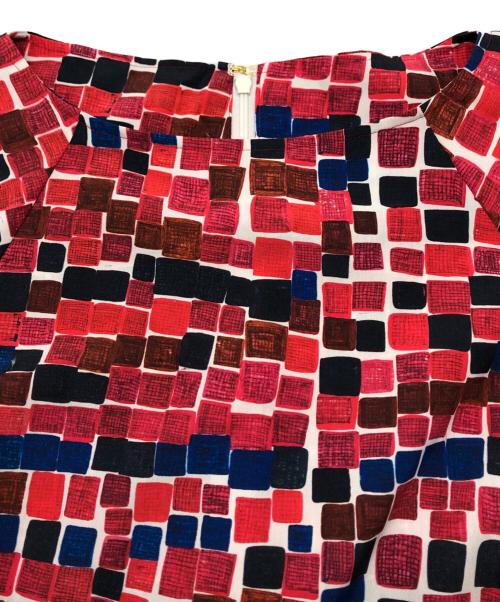 HERALBONY（ヘラルボニー）HERALBONY (ヘラルボニー) バルーンスリーブワンピース「無題」 レッド サイズ:Freeの古着・服飾アイテム