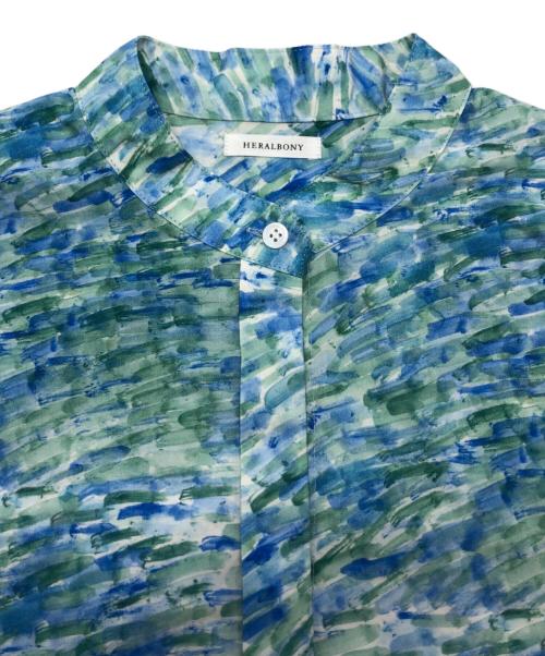 HERALBONY（ヘラルボニー）HERALBONY (ヘラルボニー) ノーカラーシャツ「クリスマスツリーショップ」 グリーン×ブルー サイズ:Freeの古着・服飾アイテム