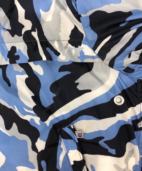 MONCLER（モンクレール）MONCLER (モンクレール) カモフラナイロンジャケット ブルー サイズ:-の古着・服飾アイテム