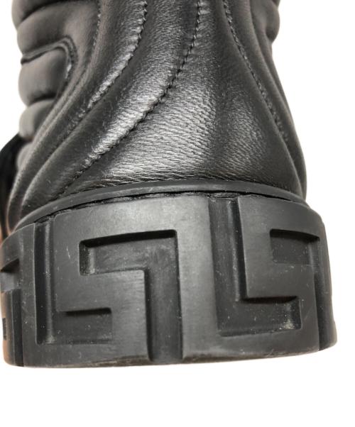 VERSACE（ヴェルサーチェ）VERSACE (ヴェルサーチェ) メデューサ ハイカットシューズ ブラック サイズ:SIZE 42の古着・服飾アイテム