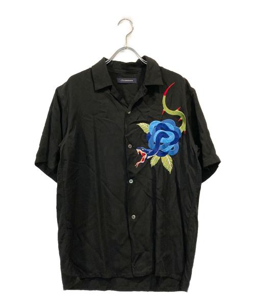 JohnUNDERCOVER（ジョンアンダーカバー）JohnUNDERCOVER (ジョンアンダーカバー) 蛇刺繍オープンカラーシャツ ブラック サイズ:SIZE 2の古着・服飾アイテム