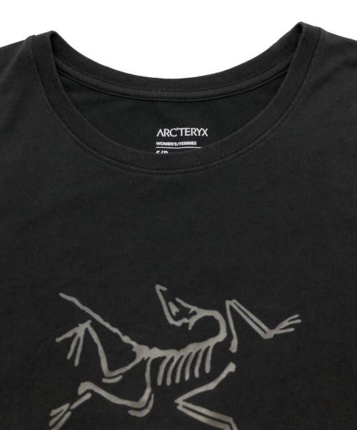 ARC'TERYX（アークテリクス）ARC'TERYX (アークテリクス) ロゴプリントTシャツ ブラック サイズ:Sの古着・服飾アイテム