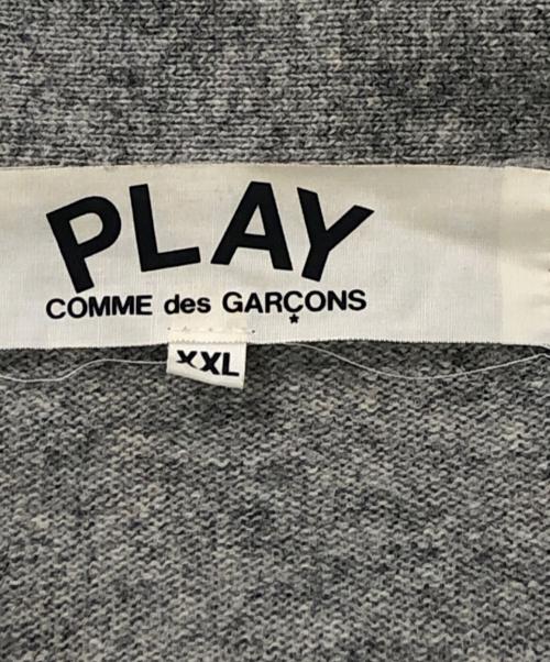 PLAY COMME des GARCONS（プレイコムデギャルソン）PLAY COMME des GARCONS (プレイコムデギャルソン) ハートワッペンカーディガン グレー サイズ:SIZE 2XLの古着・服飾アイテム