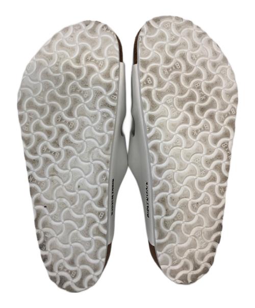 BIRKENSTOCK（ビルケンシュトック）BIRKENSTOCK (ビルケンシュトック) レザーサンダル ホワイト サイズ:SIZE 28cmの古着・服飾アイテム