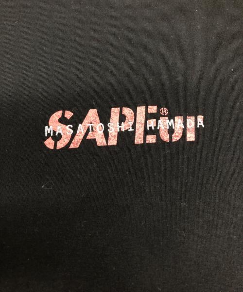 SAPEur（サプール）SAPEur (サプール) MASATOSHI HAMADA (マサトシ ハマダ) Tシャツ ブラック サイズ:M 未使用品の古着・服飾アイテム