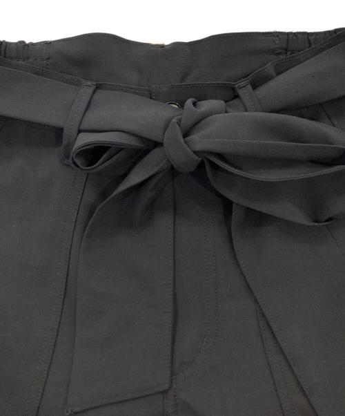 1piu1uguale3（ウノピュウノウグァーレトレ）1piu1uguale3 (ウノピュウノウグァーレトレ) カーゴパンツ ブラック サイズ:SIZE 3の古着・服飾アイテム