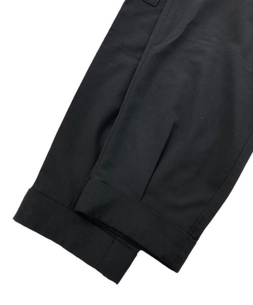 1piu1uguale3（ウノピュウノウグァーレトレ）1piu1uguale3 (ウノピュウノウグァーレトレ) カーゴパンツ ブラック サイズ:SIZE 3の古着・服飾アイテム