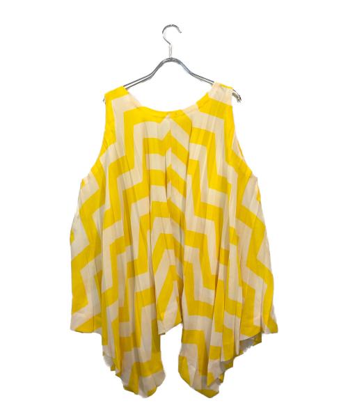 ISSEY MIYAKE（イッセイミヤケ）ISSEY MIYAKE (イッセイミヤケ) 総柄ノースリーブカットソー ホワイト×イエロー サイズ:SIZE 2の古着・服飾アイテム