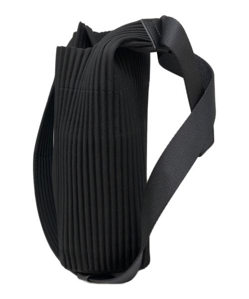 HOMME PLISSE ISSEY MIYAKE（オム プリッセ イッセイ ミヤケ）HOMME PLISSE ISSEY MIYAKE (オム プリッセ イッセイ ミヤケ) utility bag ブラックの古着・服飾アイテム