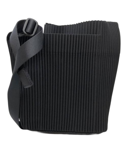 HOMME PLISSE ISSEY MIYAKE（オム プリッセ イッセイ ミヤケ）HOMME PLISSE ISSEY MIYAKE (オム プリッセ イッセイ ミヤケ) utility bag ブラックの古着・服飾アイテム