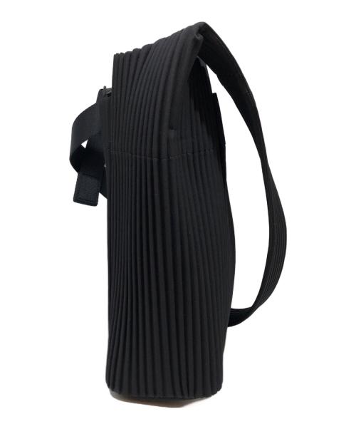 HOMME PLISSE ISSEY MIYAKE（オム プリッセ イッセイ ミヤケ）HOMME PLISSE ISSEY MIYAKE (オム プリッセ イッセイ ミヤケ) utility bag ブラックの古着・服飾アイテム