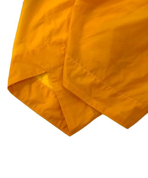 ISSEY MIYAKE（イッセイミヤケ）ISSEY MIYAKE (イッセイミヤケ) AIR Series Deformation Zip Wide Coat オレンジ サイズ:SIZE 2の古着・服飾アイテム