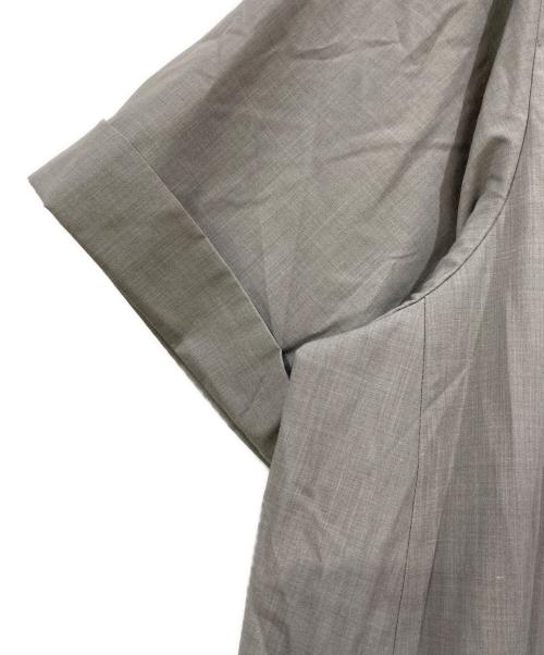 23区（ニジュウサンク）23区 (ニジュウサンク) CLASSY (クラッシィ) ビスチェコンビ シャツワンピース グレー サイズ:SIZE 48の古着・服飾アイテム