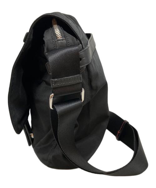 TUMI（トゥミ）TUMI (トゥミ) プレートナイロンフラップショルダーバッグ ブラックの古着・服飾アイテム