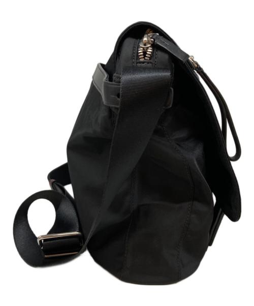 TUMI（トゥミ）TUMI (トゥミ) プレートナイロンフラップショルダーバッグ ブラックの古着・服飾アイテム