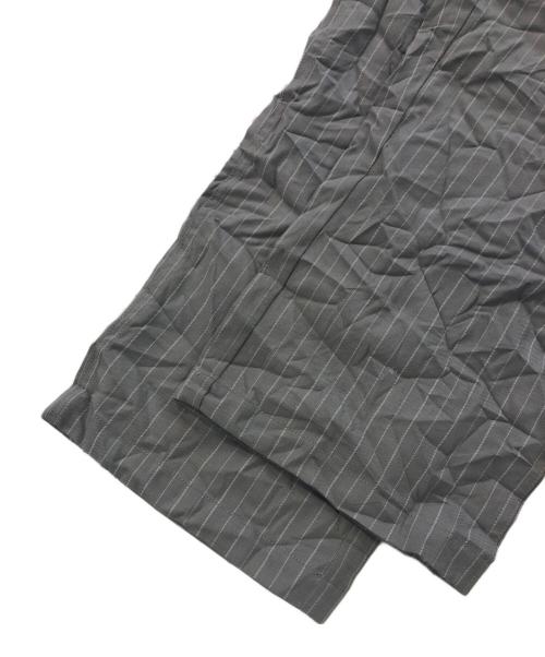 stussy（ステューシー）stussy (ステューシー) ストライプビーチパンツ グレー サイズ:SIZE Mの古着・服飾アイテム