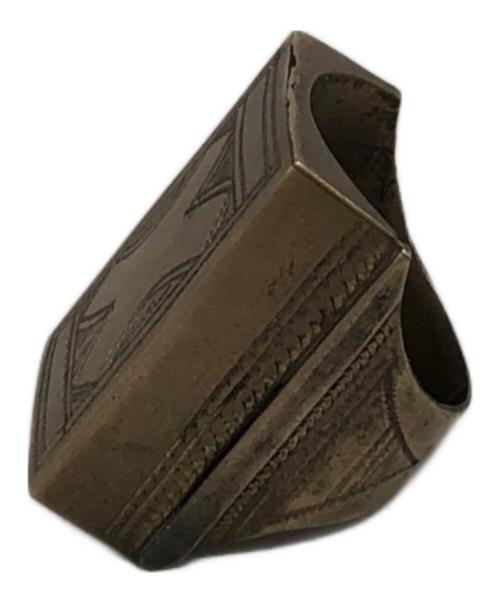 -（-）- (-) トゥアレグシルバーリング サイズ:14号の古着・服飾アイテム