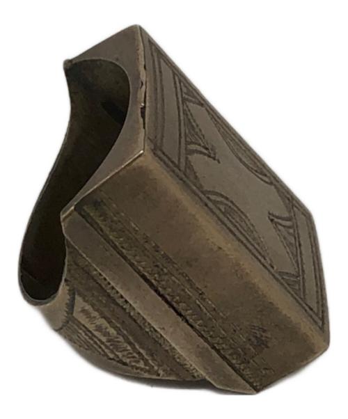 -（-）- (-) トゥアレグシルバーリング サイズ:14号の古着・服飾アイテム