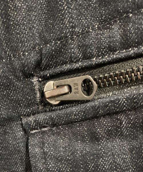 G-STAR RAW（ジースターロゥ）G-STAR RAW (ジースターロゥ) Rovic Zip Regular Tapered Denim Jeans インディゴ サイズ:SIZE W29xL30の古着・服飾アイテム