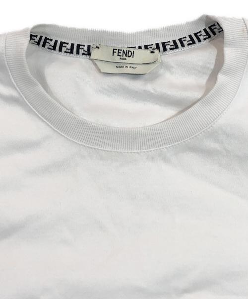 FENDI（フェンディ）FENDI (フェンディ) ロゴエンボス クロップドTシャツ ホワイト サイズ:SIZE XXSの古着・服飾アイテム