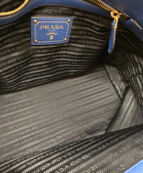 PRADA（プラダ）PRADA (プラダ) ヴィッテロダイノエンボスロゴトートバッグ ネイビーの古着・服飾アイテム