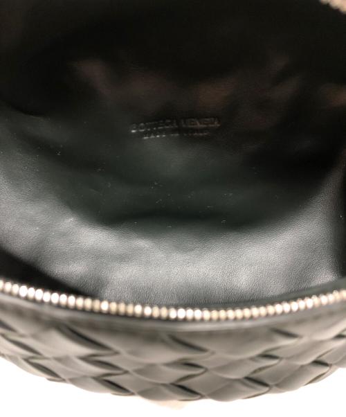 BOTTEGA VENETA（ボッテガベネタ）BOTTEGA VENETA (ボッテガベネタ) スモールベルトバッグ ブラックの古着・服飾アイテム