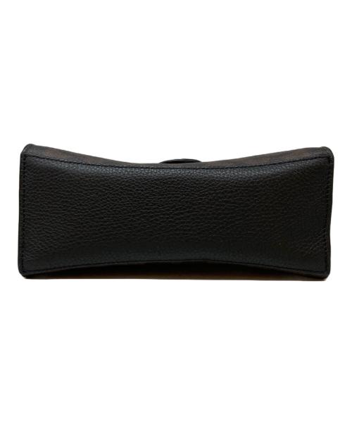 COACH（コーチ）COACH (コーチ) ペッパー サッチェル シグネチャー キャンバス ブラックの古着・服飾アイテム