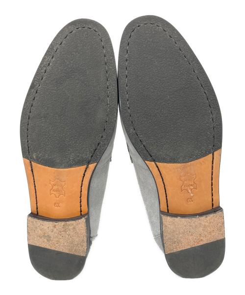 Cento Felina（チェントフェリーナ）Cento Felina (チェントフェリーナ) スウェードコインローファー グレー サイズ:SIZE 6 1/2の古着・服飾アイテム