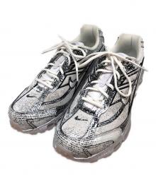 NIKE（ナイキ）の古着「SHOX RIDE 2 WHITE/MTLC PLATINUM-BLACK-FLT GOLD」｜ホワイト