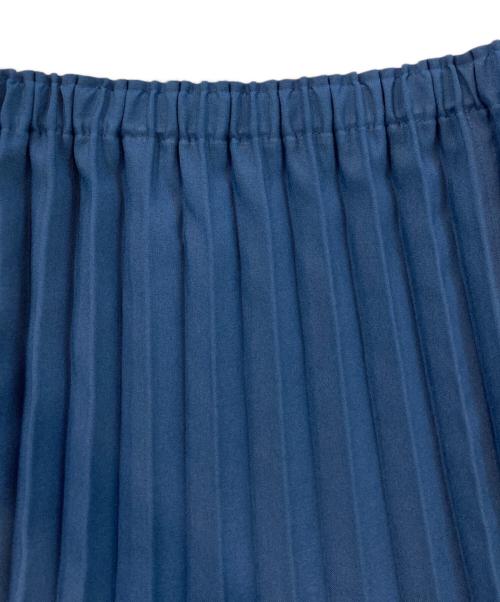 me ISSEY MIYAKE（ミーイッセイ ミヤケ）me ISSEY MIYAKE (ミーイッセイ ミヤケ) プリーツスカート ネイビー サイズ:SIZE Freeの古着・服飾アイテム