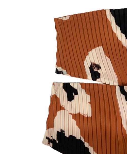 ISSEY MIYAKE（イッセイミヤケ）ISSEY MIYAKE (イッセイミヤケ) Vigor Pleats Blouse ブラウン サイズ:2の古着・服飾アイテム