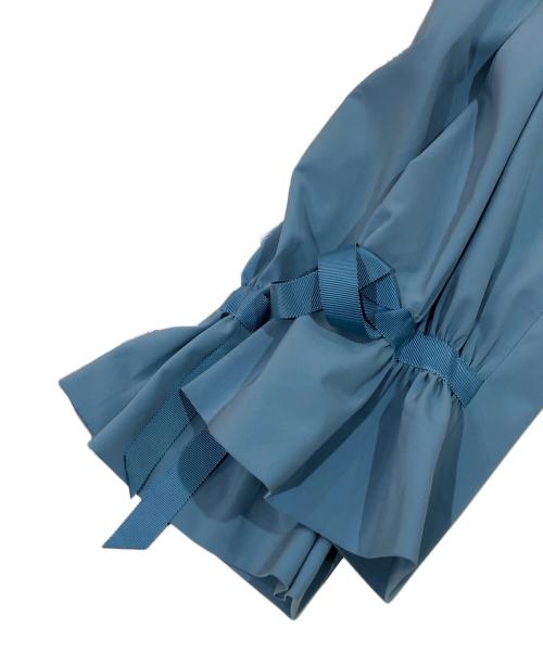 FOXEY NEWYORK（フォクシーニューヨーク）FOXEY NEWYORK (フォクシーニューヨーク) フリルフーデッドコート スカイブルー サイズ:SIZE 38の古着・服飾アイテム