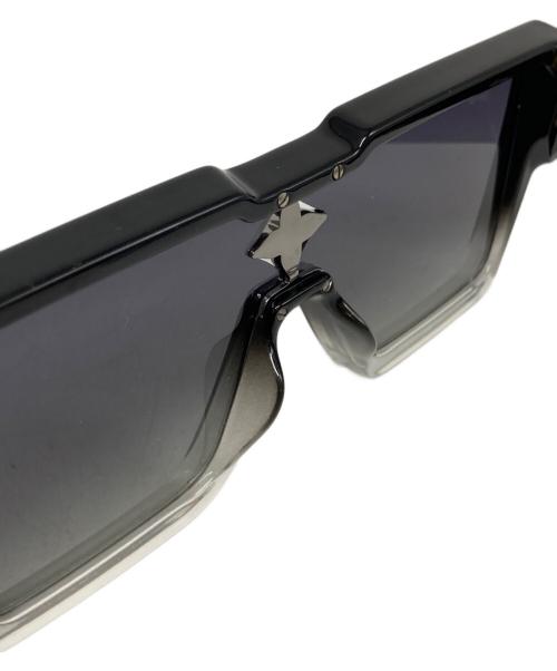 LOUIS VUITTON（ルイ ヴィトン）LOUIS VUITTON (ルイ ヴィトン) サイクロン グラディエント サングラス ブラック サイズ:SIZE 155の古着・服飾アイテム