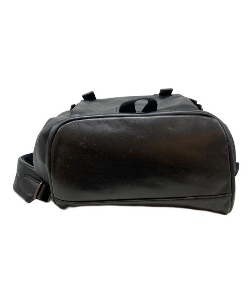 COACH（コーチ）COACH (コーチ) レザーバックパック ブラックの古着・服飾アイテム