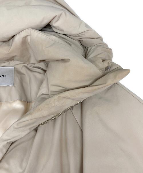 CLANE（クラネ）CLANE (クラネ) BALLOON HOODIE LONG DOWN COAT ベージュの古着・服飾アイテム