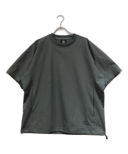 DAIWA（ダイワ）DAIWA (ダイワ) GLR (-) 別注テックTシャツ グレー サイズ:Sの古着・服飾アイテム