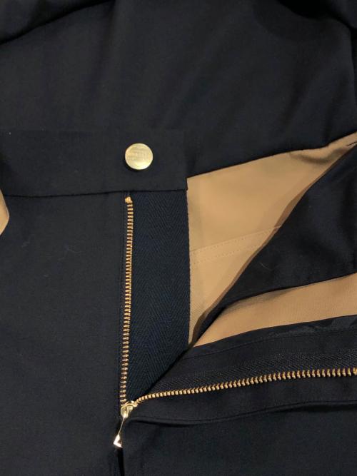 sacai（サカイ）sacai (サカイ) CarHartt (カーハート) 24ssボンディング ドレス ブラック×ブラウン サイズ:3の古着・服飾アイテム