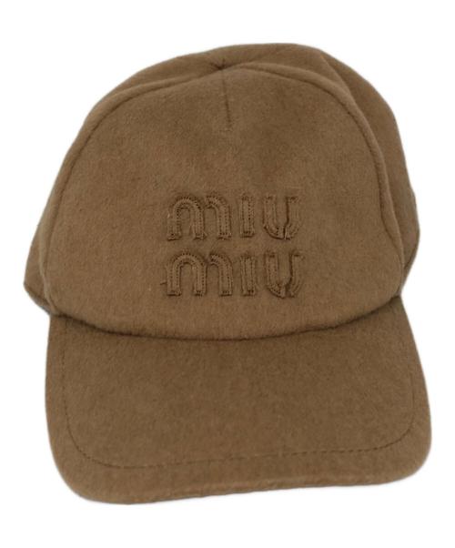 MIU MIU（ミュウミュウ）MIU MIU (ミュウミュウ) ロゴキャップ ベージュ サイズ:SIZE M(58cm)の古着・服飾アイテム
