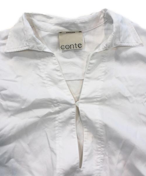 Con te（コンテ）Con te (コンテ) ディープVネック スキッパーシャツ ホワイト サイズ:-の古着・服飾アイテム