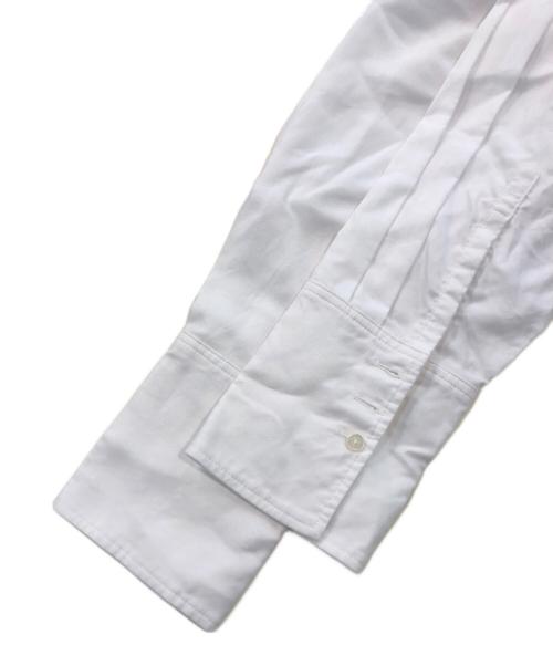 Con te（コンテ）Con te (コンテ) ディープVネック スキッパーシャツ ホワイト サイズ:-の古着・服飾アイテム