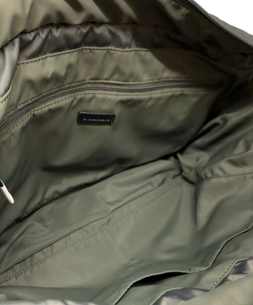NOMADIS（ノマディス）NOMADIS (ノマディス) クロスボディバッグ オリーブの古着・服飾アイテム