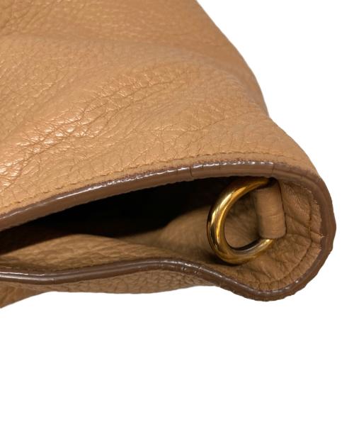 PRADA（プラダ）PRADA (プラダ) 2WAYショルダーバッグ ベージュの古着・服飾アイテム